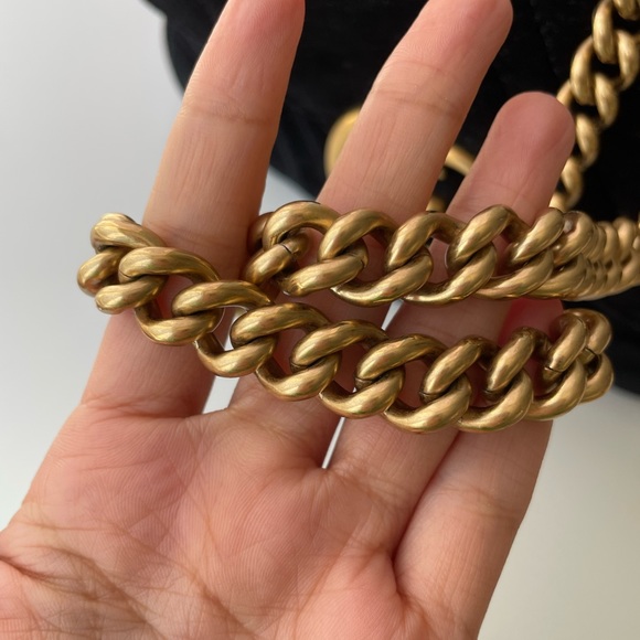 **SOLD**Gucci Velvet Matelasse Mini GG Marmont Shoulder Crossbody Bag Black - Picture 2 of 16